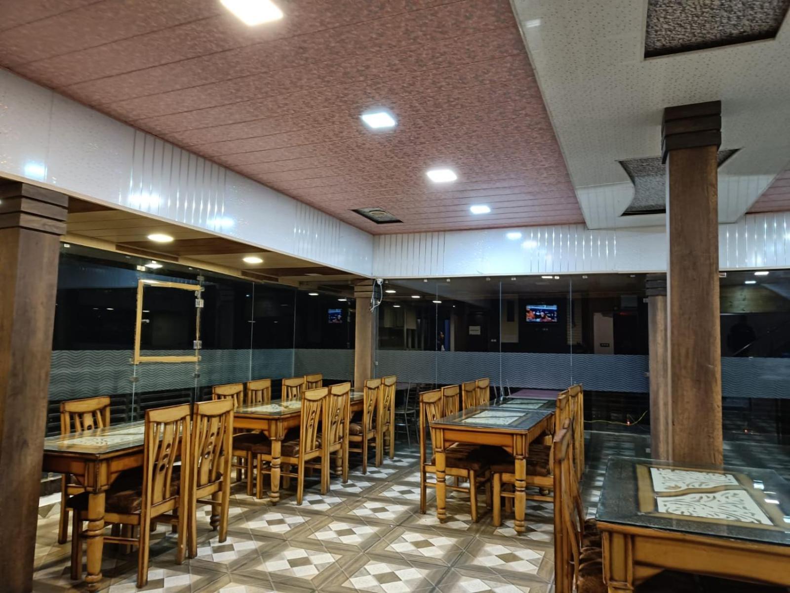 King Castle Mcleodganj-Centrally Heated And Air Cooled- Near Mall Road - Free Parking Dharamshala Exterior foto