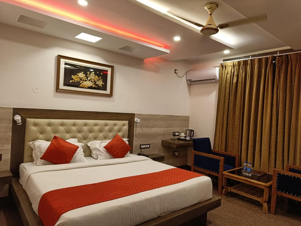 King Castle Mcleodganj-Centrally Heated And Air Cooled- Near Mall Road - Free Parking Dharamshala Exterior foto